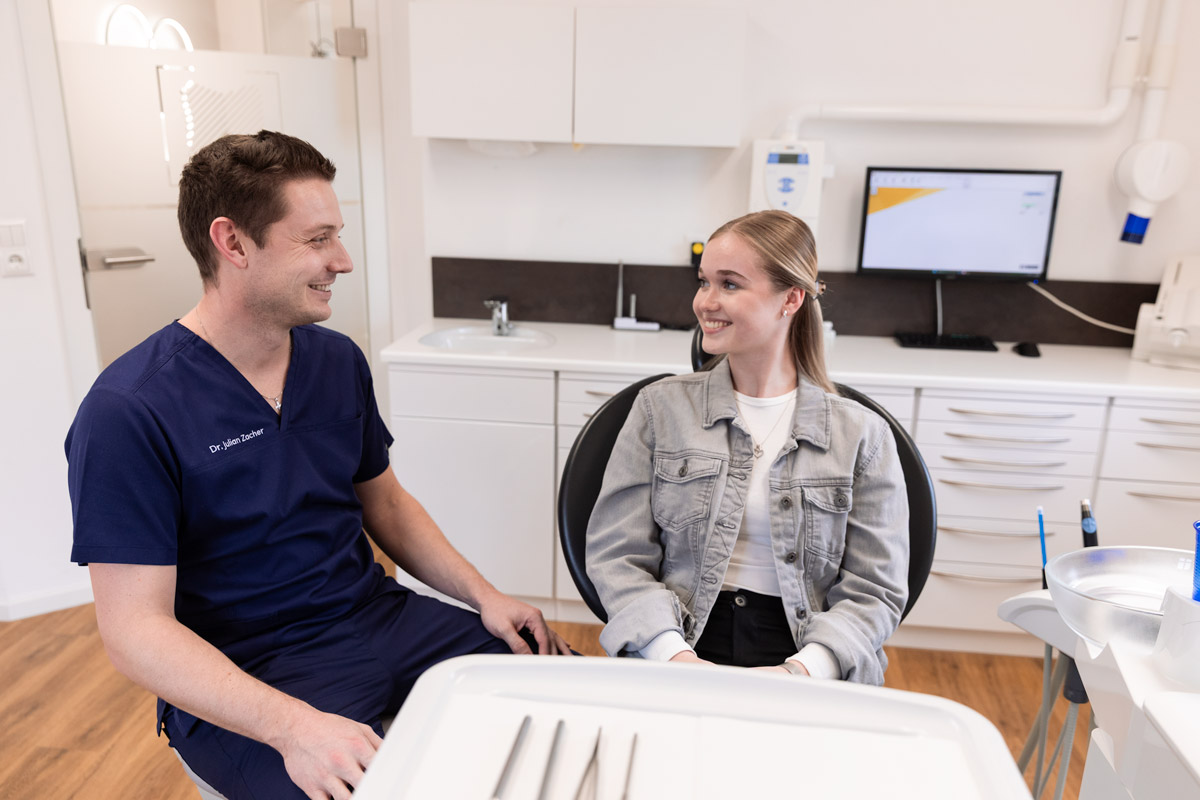 Dr. Julian Zacher, Zahnmedizin Winzer, Zahnmedizin Hofkirchen, Zahnarztpraxis